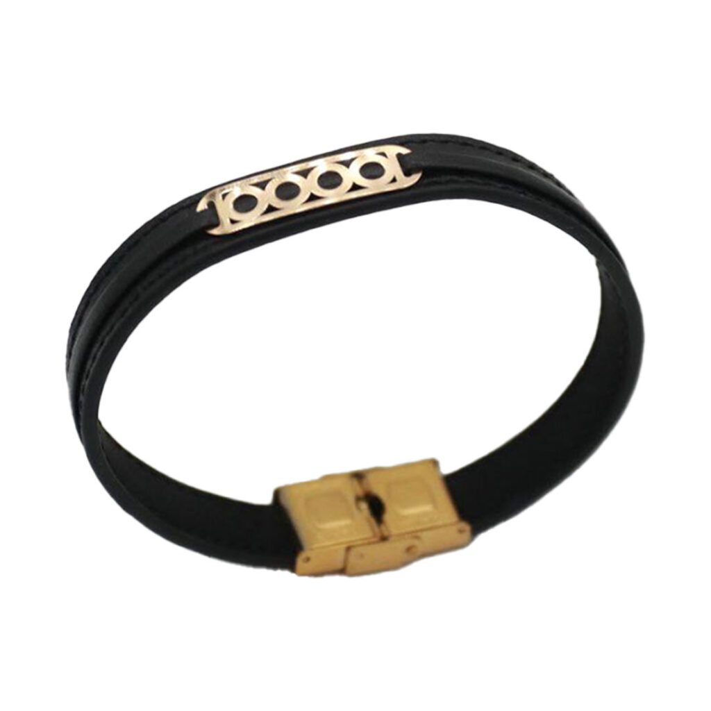 دستبند چرم طرح چهارتوپ